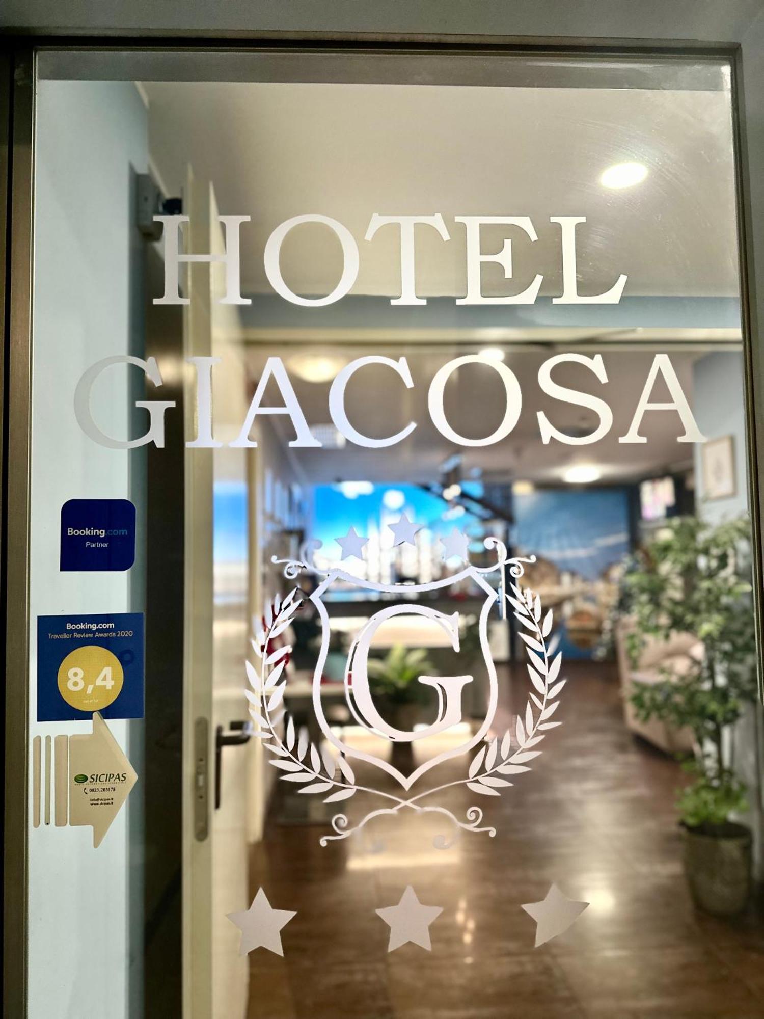 Hotel Giacosa Milan Exterior photo