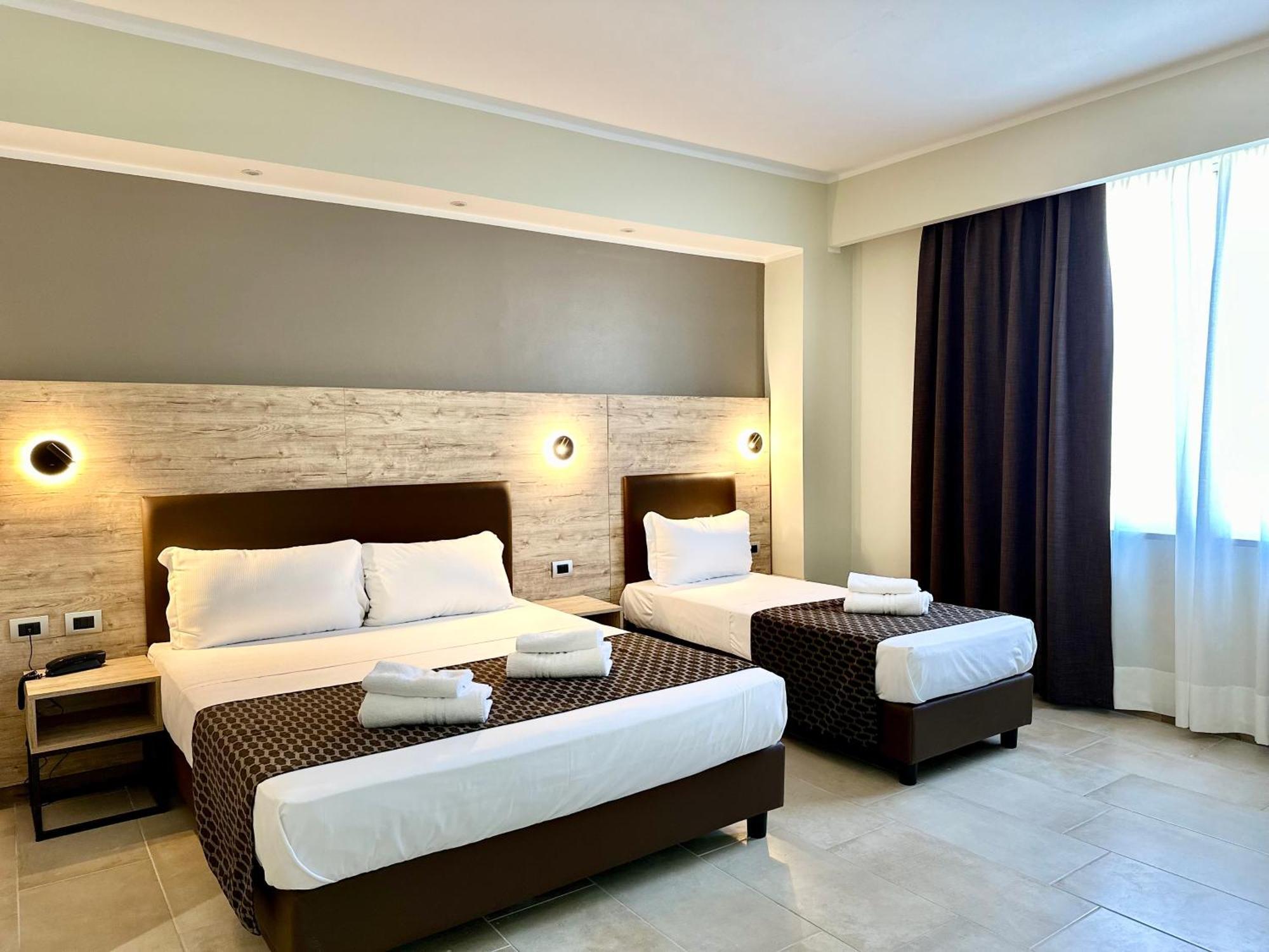 Hotel Giacosa Milan Exterior photo